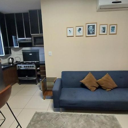 سانتا كروز دي لا سي Hermoso Y Unico Apartamento Moderno, En Pleno Centro De Santa Cruz, Con Netflix Wi-Fi De 60 Mb, Estacionamiento Gratis Y Ac En Todos Los Ambientes المظهر الخارجي الصورة