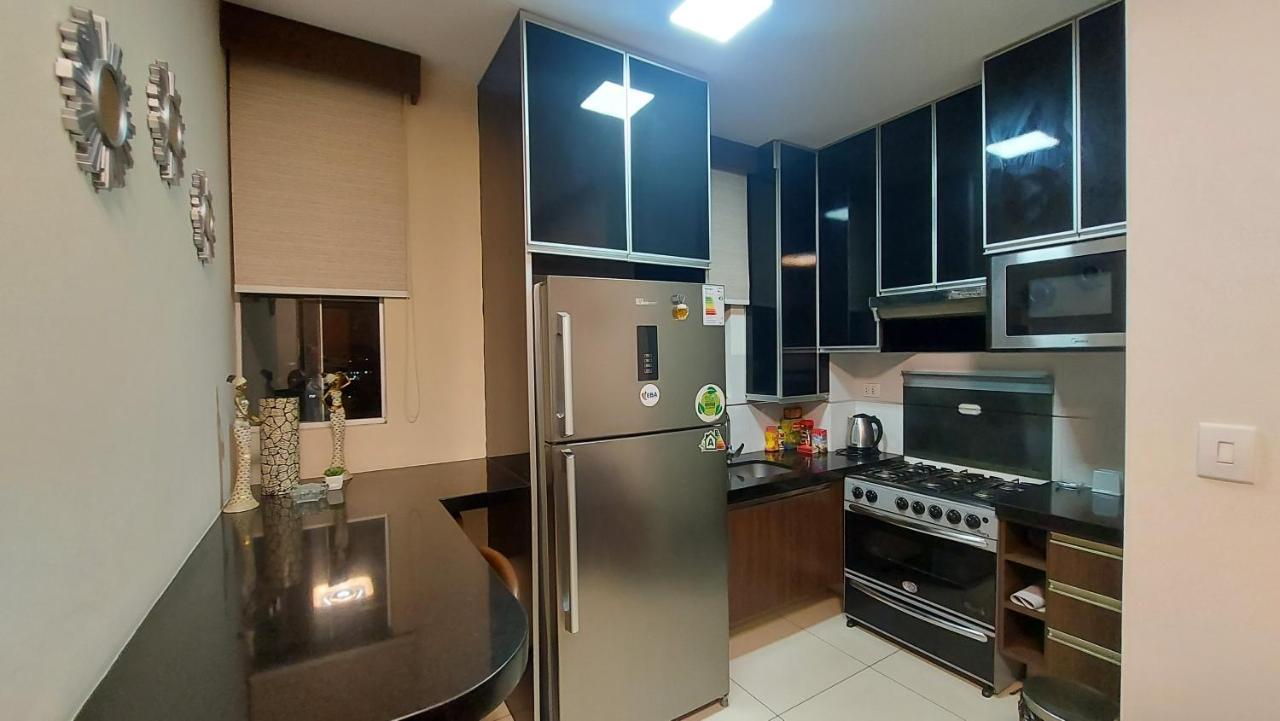 سانتا كروز دي لا سي Hermoso Y Unico Apartamento Moderno, En Pleno Centro De Santa Cruz, Con Netflix Wi-Fi De 60 Mb, Estacionamiento Gratis Y Ac En Todos Los Ambientes المظهر الخارجي الصورة