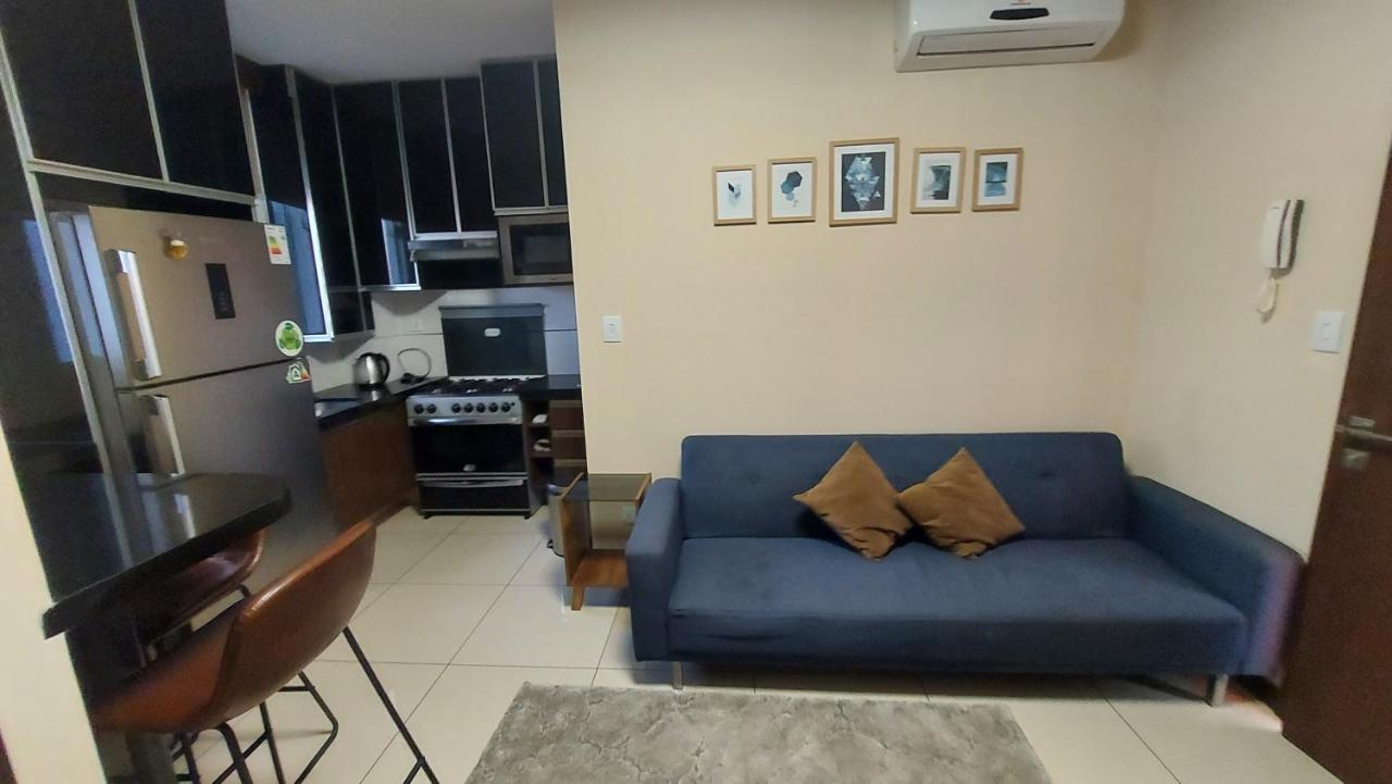 سانتا كروز دي لا سي Hermoso Y Unico Apartamento Moderno, En Pleno Centro De Santa Cruz, Con Netflix Wi-Fi De 60 Mb, Estacionamiento Gratis Y Ac En Todos Los Ambientes المظهر الخارجي الصورة