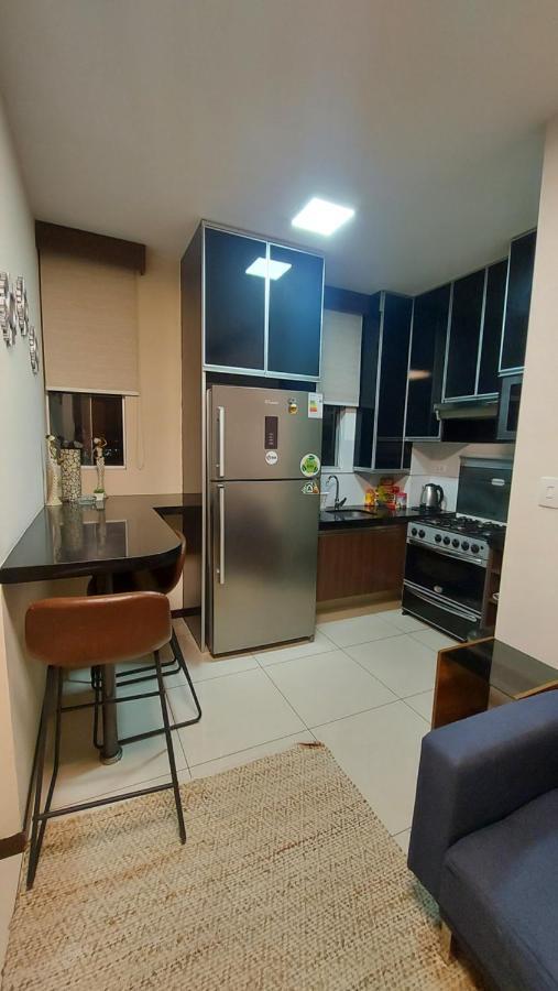 سانتا كروز دي لا سي Hermoso Y Unico Apartamento Moderno, En Pleno Centro De Santa Cruz, Con Netflix Wi-Fi De 60 Mb, Estacionamiento Gratis Y Ac En Todos Los Ambientes المظهر الخارجي الصورة