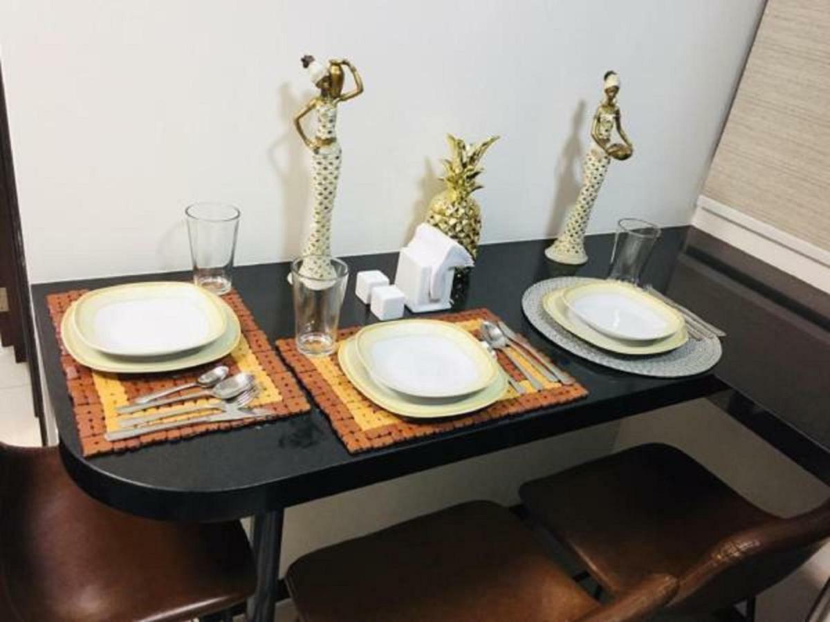 سانتا كروز دي لا سي Hermoso Y Unico Apartamento Moderno, En Pleno Centro De Santa Cruz, Con Netflix Wi-Fi De 60 Mb, Estacionamiento Gratis Y Ac En Todos Los Ambientes المظهر الخارجي الصورة